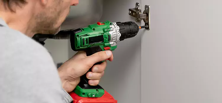Commercial Door Hinge Repair Sheboygan